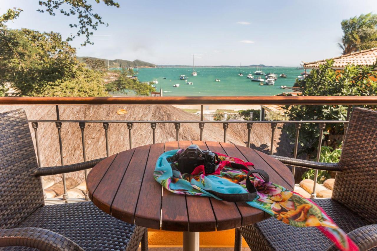 Quarto Duplo com Varanda e Vista do Mar